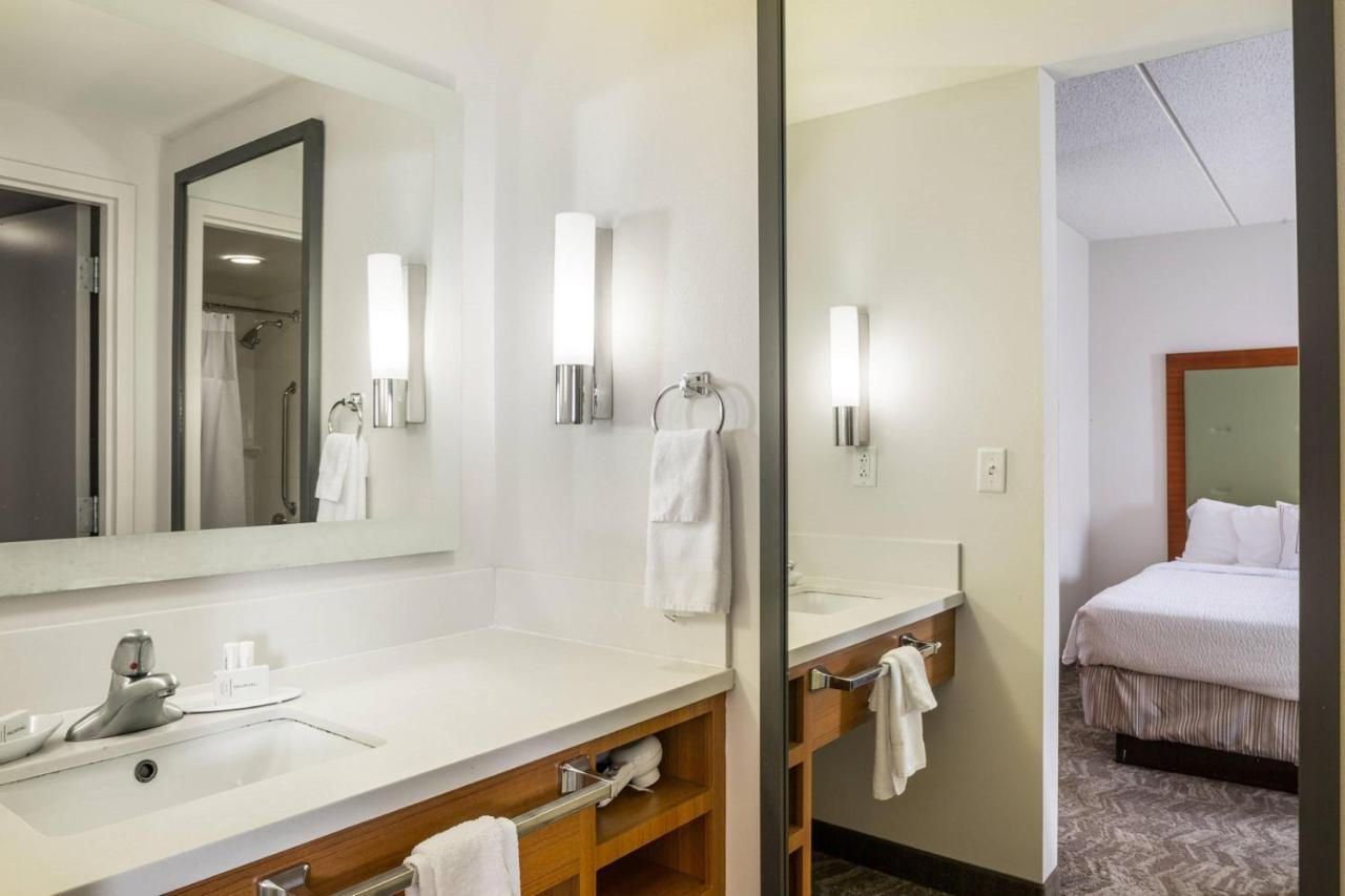 Springhill Suites Hampton Luaran gambar