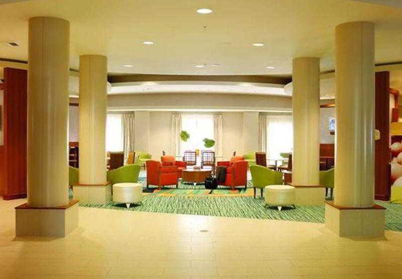 Springhill Suites Hampton Dalaman gambar
